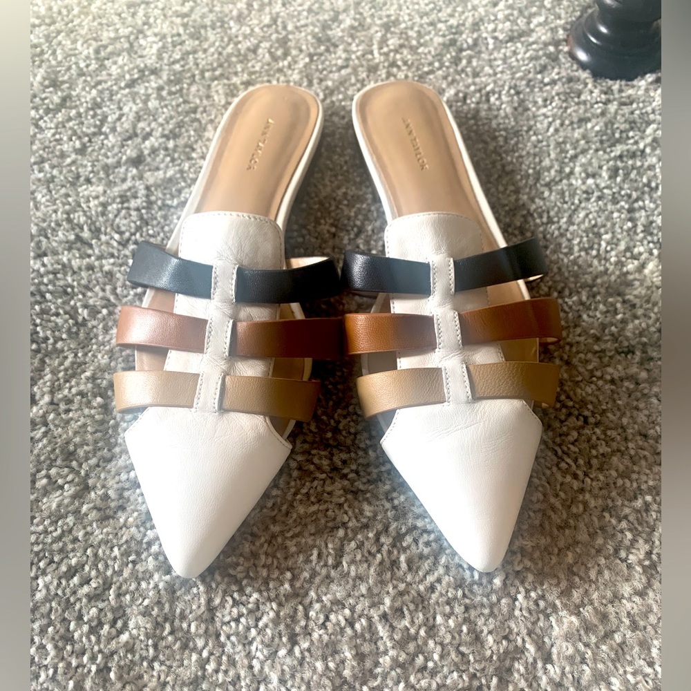 Ann Taylor sandals slides size 7.5
